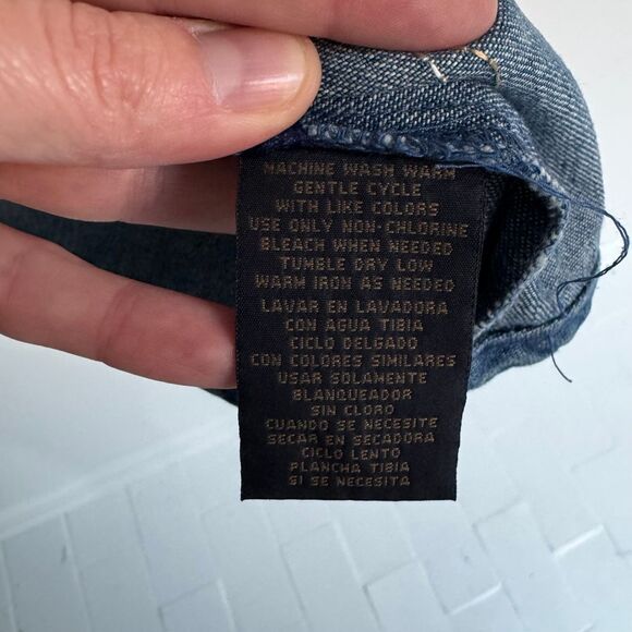 Vintage Floral Embroidered Light Denim Jacket Size Small Festival Boho Western - Picture 8 of 8